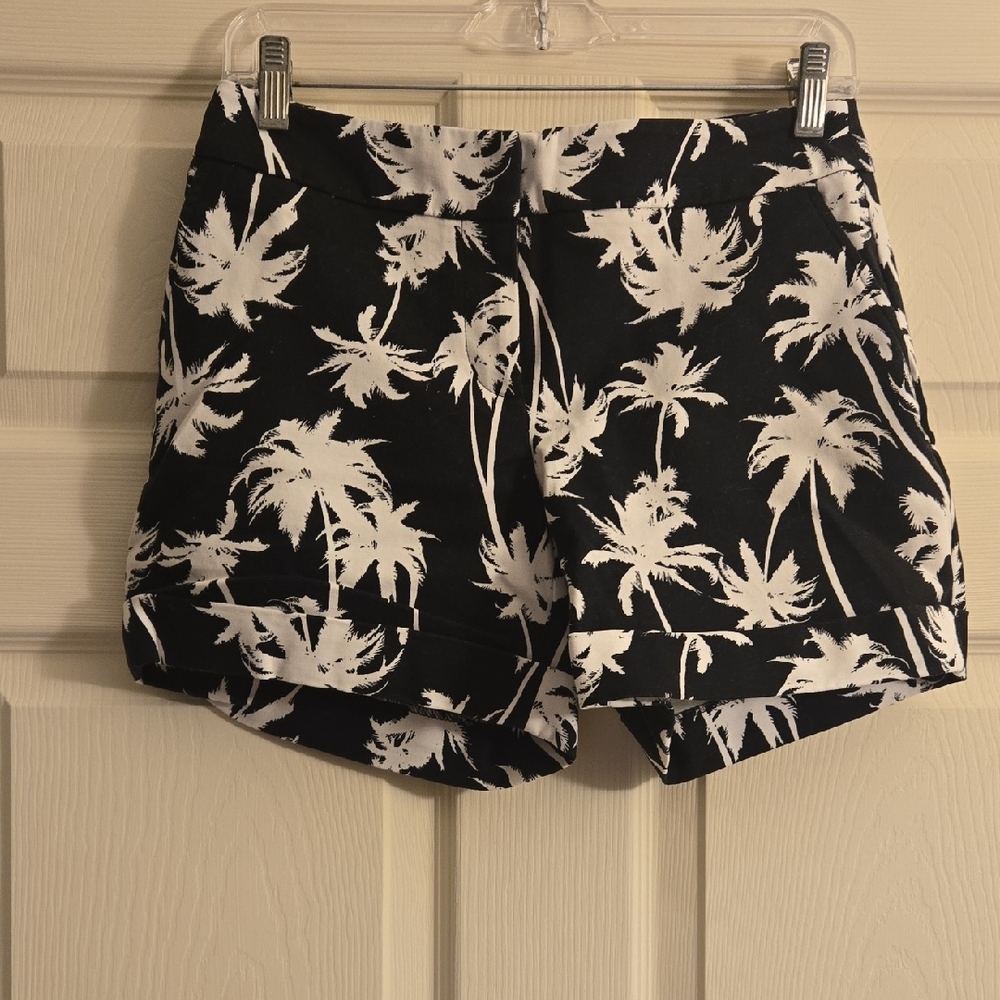 Essentials Black and White  Shorts with Tropical Palm Print